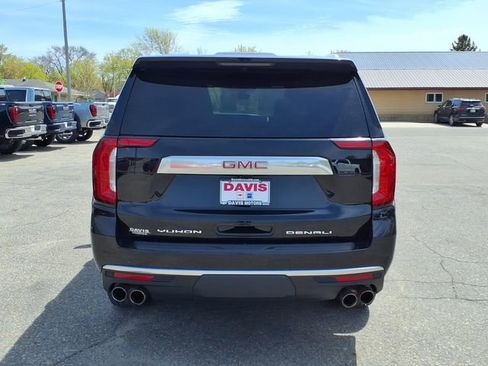 Used 2022 GMC Yukon Denali w/ Denali Premium Package AWD/4WD image 4