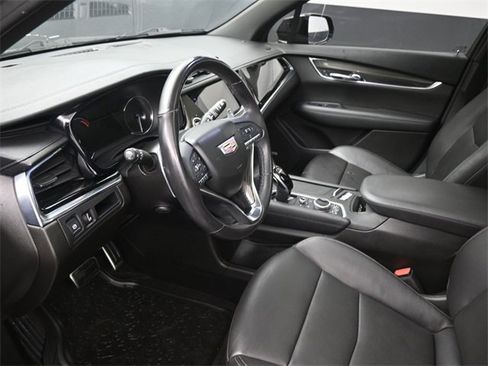 Used 2021 Cadillac XT6 Sport image 19