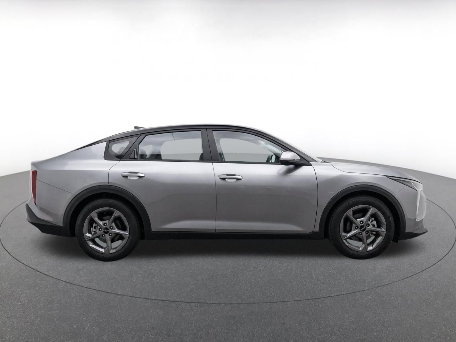 Used 2026 Kia K4 FWD image 9