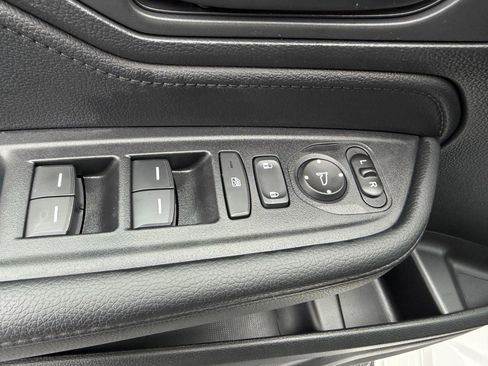 Used 2025 Honda Odyssey Sport-L image 27