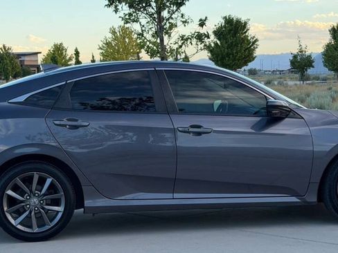 Used 2020 Honda Civic EX-L image 4
