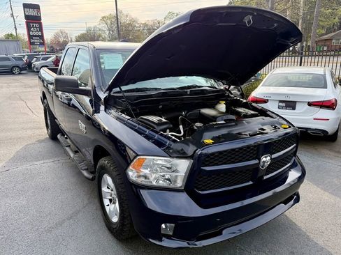 Used 2017 RAM 1500 Express RWD image 4