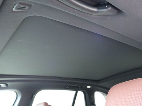 Used 2025 BMW X5 xDrive40i image 28