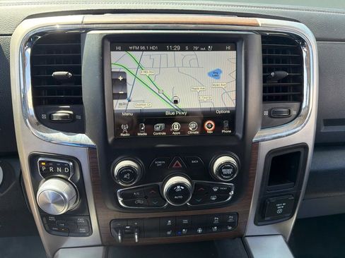 Used 2017 RAM 1500 Laramie w/ Convenience Group AWD/4WD image 22