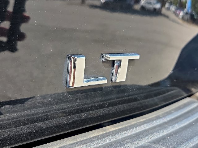 Certified 2025 Chevrolet Suburban LT AWD/4WD image 10