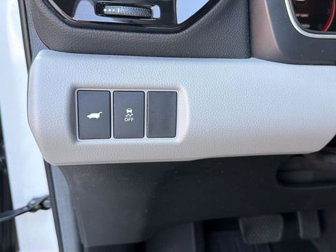 Used 2025 Honda Pilot Touring image 19