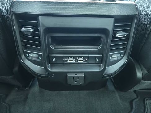 Used 2022 RAM 1500 Limited w/ Body-Colour Bumper Group AWD/4WD image 15