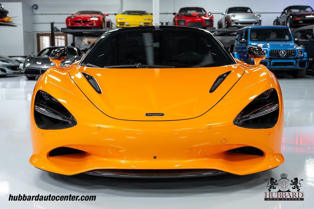 Used 2024 McLaren 750S Spider RWD image 31