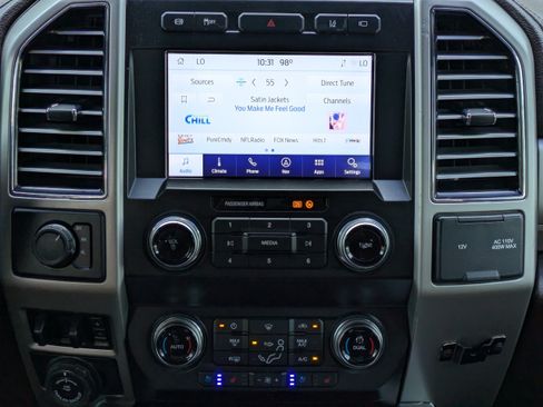 Used 2020 Ford F450 King Ranch w/ King Ranch Ultimate Package AWD/4WD image 19