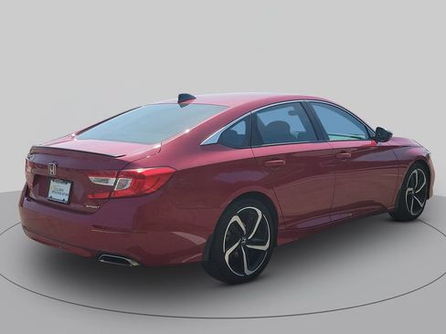 Used 2022 Honda Accord Sport image 3