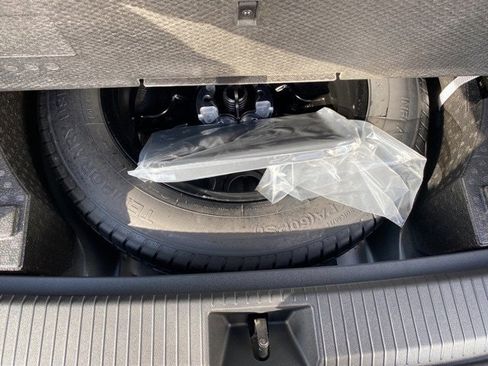 New 2026 Volkswagen Tiguan SE image 57