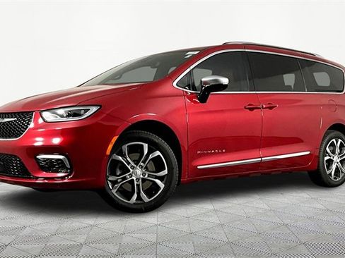 New 2026 Chrysler Pacifica Pinnacle w/ Trailer Tow Group image 1