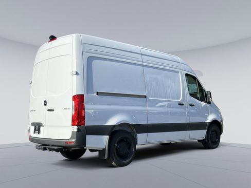 New 2025 Mercedes-Benz Sprinter 2500 image 5