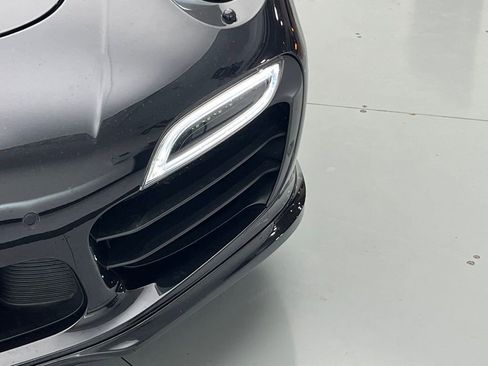 Used 2015 Porsche 911 Turbo S image 51