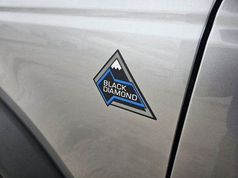 Used 2024 Ford Bronco Black Diamond image 34