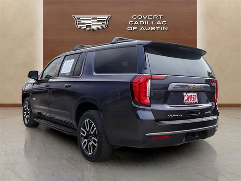 Used 2023 GMC Yukon XL AT4 w/ Technology Package image 3