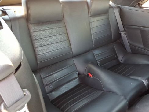 Used 2008 Ford Mustang GT RWD image 15