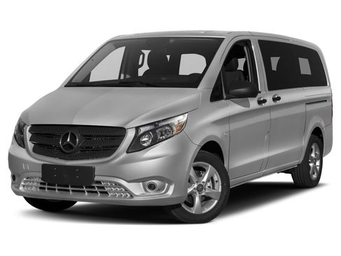 Used 2016 Mercedes-Benz Metris Passenger image 1