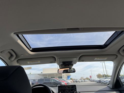 New 2025 Honda Accord SE image 23