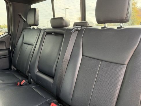 Certified 2022 Ford F250 Lariat w/ Tremor Off-Road Package image 20