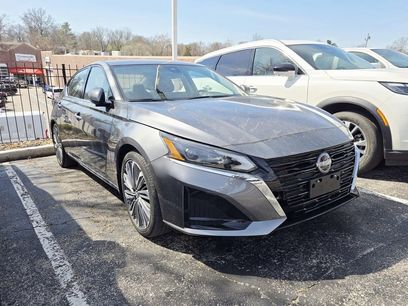 Used 2023 Nissan Altima 2.5 SL