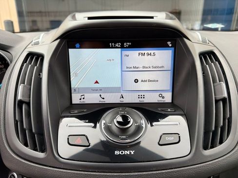 Used 2017 Ford Escape Titanium image 29