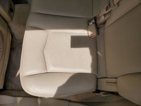 Used 2009 Cadillac SRX 2WD w/ Third Row Seating Package image 26