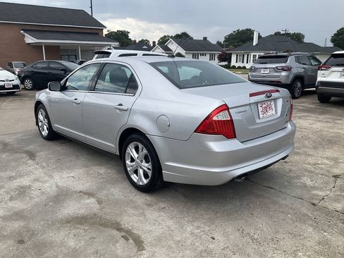 Used 2012 Ford Fusion SE FWD image 5