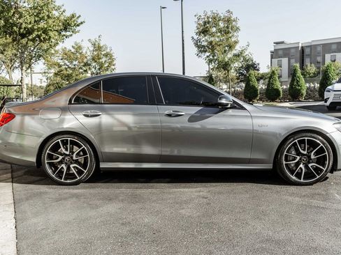 Used 2018 Mercedes-Benz E 43 AMG 4MATIC Sedan image 3