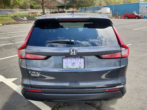Used 2024 Honda CR-V EX image 5