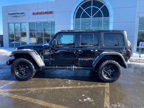 Used 2025 Jeep Wrangler Unlimited Sport S 4xe AWD/4WD image 57