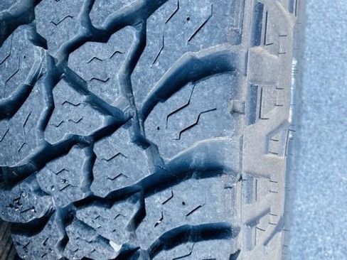 Used 2015 GMC Sierra 2500 SLE w/ SLE Preferred Package image 13