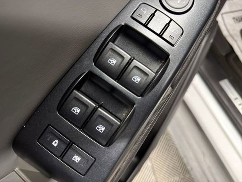 Used 2015 Chevrolet Tahoe LT w/ Luxury Package image 15