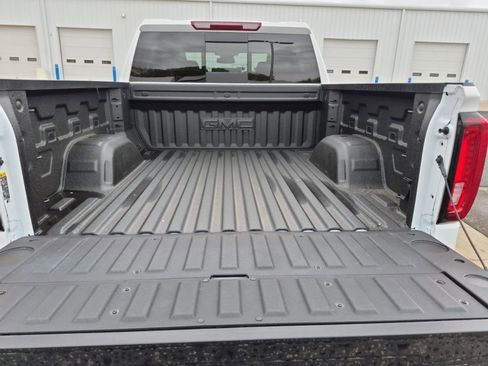 New 2026 GMC Sierra 1500 SLT w/ SLT Premium Package image 14