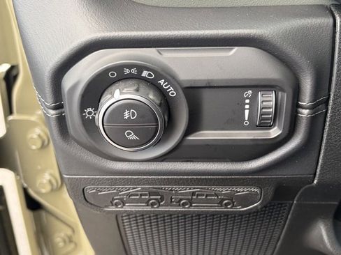 New 2026 Jeep Gladiator Mojave image 49