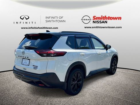 Used 2023 Nissan Rogue SV w/ SV Premium B Package AWD/4WD image 4