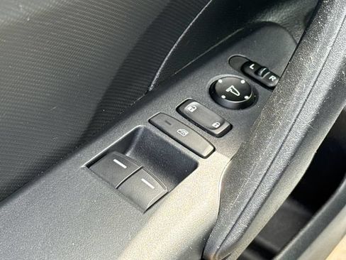 Used 2019 Honda Civic LX image 19