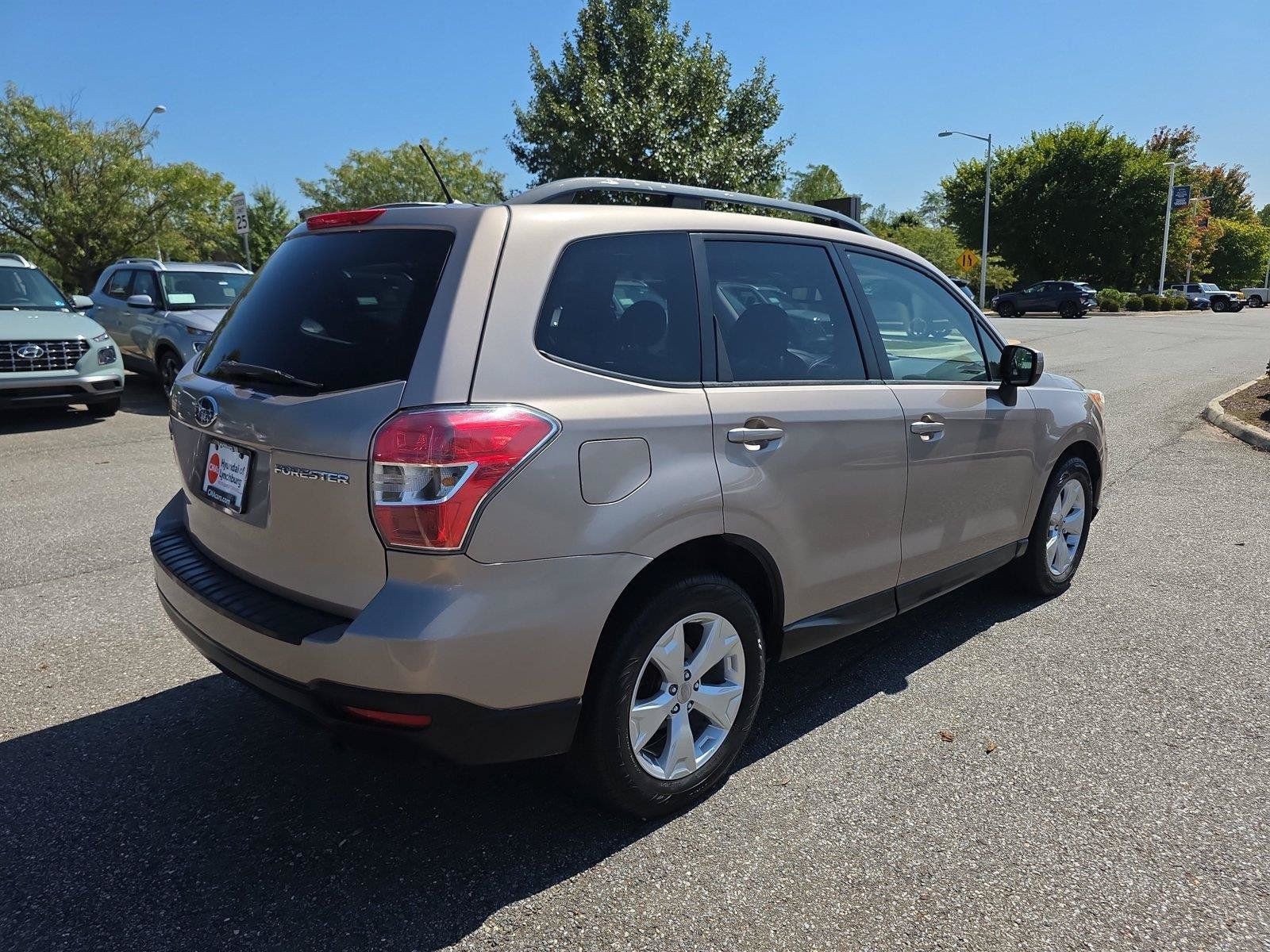 Used 2014 Subaru Forester 2.5i Premium w/ Popular Package #2 AWD/4WD image 7