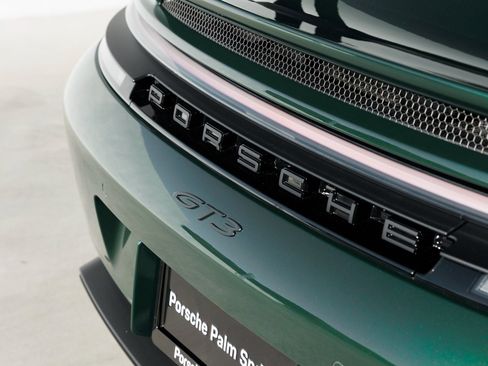 Certified 2025 Porsche 911 GT3 RWD image 12