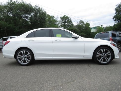 Used 2019 Mercedes-Benz C 300 4MATIC Sedan image 4