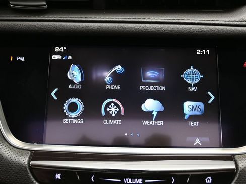 Used 2018 Cadillac XT5 Luxury w/ LPO, Black Ice Package AWD/4WD image 28