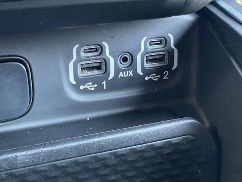 Used 2021 RAM 1500 Big Horn AWD/4WD image 30