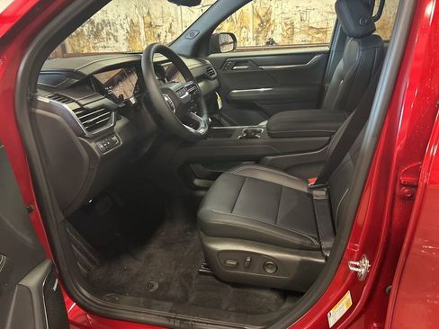 New 2026 GMC Acadia Elevation w/ Black Edition FWD image 12