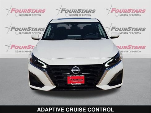 New 2025 Nissan Altima 2.5 SV image 10