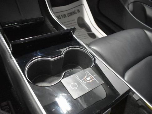 Used 2020 Tesla Model 3 Long Range image 19