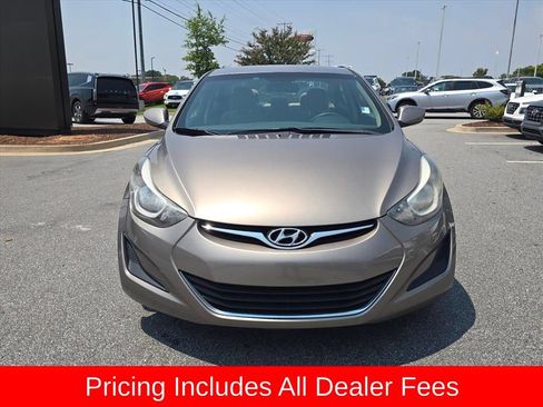 Used 2014 Hyundai Elantra SE FWD image 8