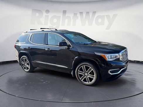 Used 2019 GMC Acadia Denali w/ Technology Package AWD/4WD image 7