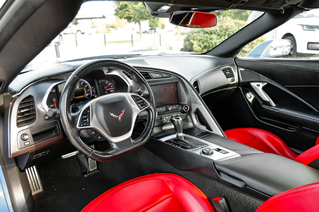 Used 2019 Chevrolet Corvette Grand Sport RWD image 12