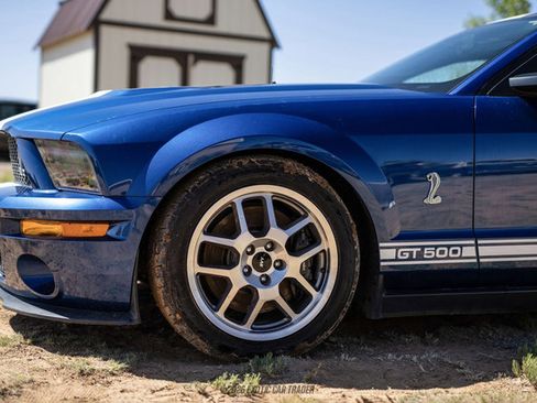 Used 2007 Ford Mustang Shelby GT500 RWD image 48
