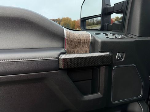 Used 2019 Ford F250 Lariat w/ Lariat Ultimate Package image 70